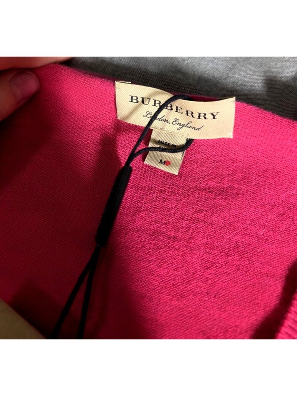 NWT Burberry Womens Bright Pink Cashmere Elbow Patch Check V Neck Sweater Sz M - Picture 4 of 7